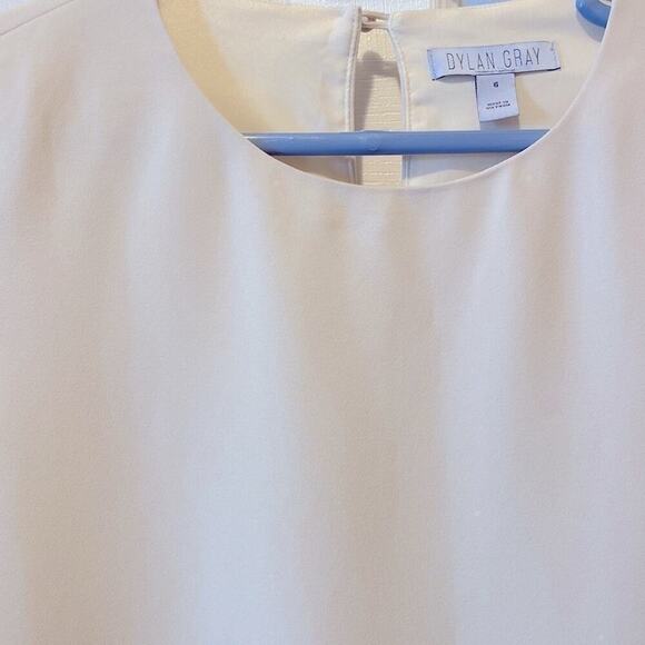 Dylan Gray ivory mini dress Long bell sleeves back keyhole button closure S 6
Ch - Picture 6 of 10